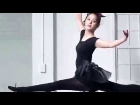 佐々木希がカラダファクトリーCMでバレリーナ姿に!カラダファクトリー店頭には等身大パネルも!