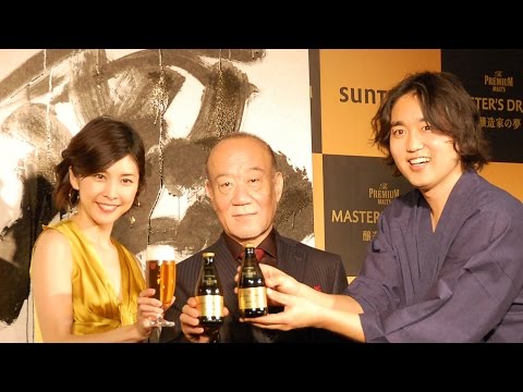 竹内結子、武田双雲氏のパフォーマンスに驚き 『Master's Dream Lounge』オープン発表会