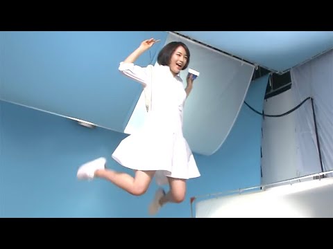 広瀬すずがワイヤーで3mジャンプ!/ロッテアイス「爽」CMメイキング