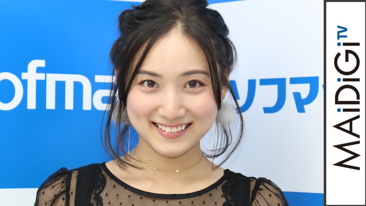 紗綾、スクワットですっきり「痩せました」 新作DVDで“レインボー水着”も 「Love U~揺れる距離感~」発売記念イベント