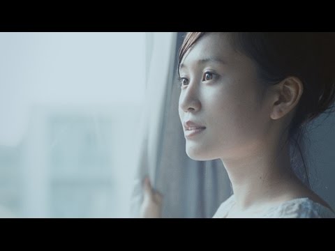 前田敦子が出演 「肌研 極潤」新CM(120秒バージョン)