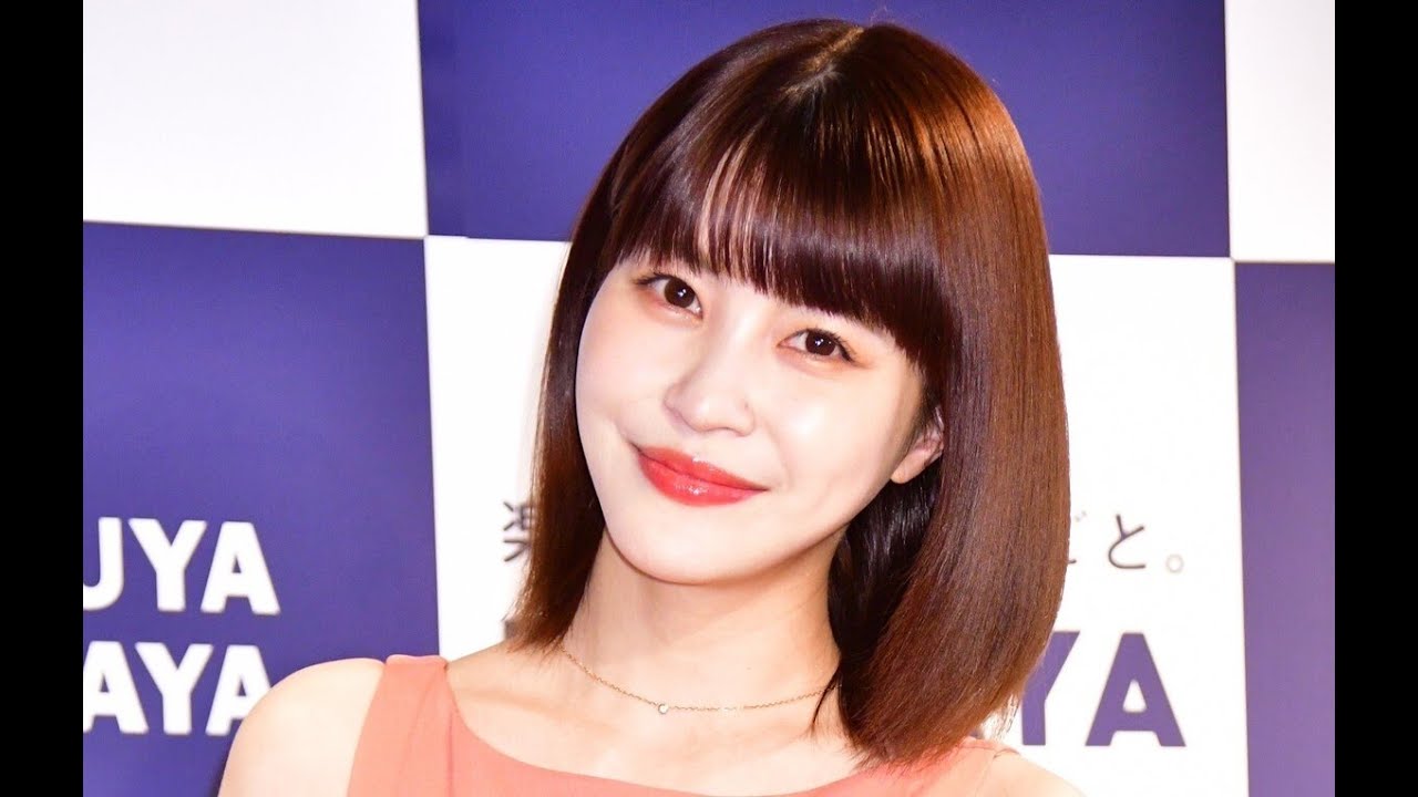 色んな芸能・エンターテインメント・ニュース満載♪『めるも』グラビアアイドルの岸明日香が16日、東京・渋谷のSHIBUYA TSUTAYAで写真集『Culmination』発売中 3,300円税込