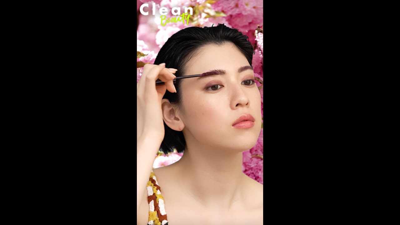 【三吉彩花 】サステナブルコスメで作る夏の顔|CLEAN BEAUTY| ELLE Japan #Shorts