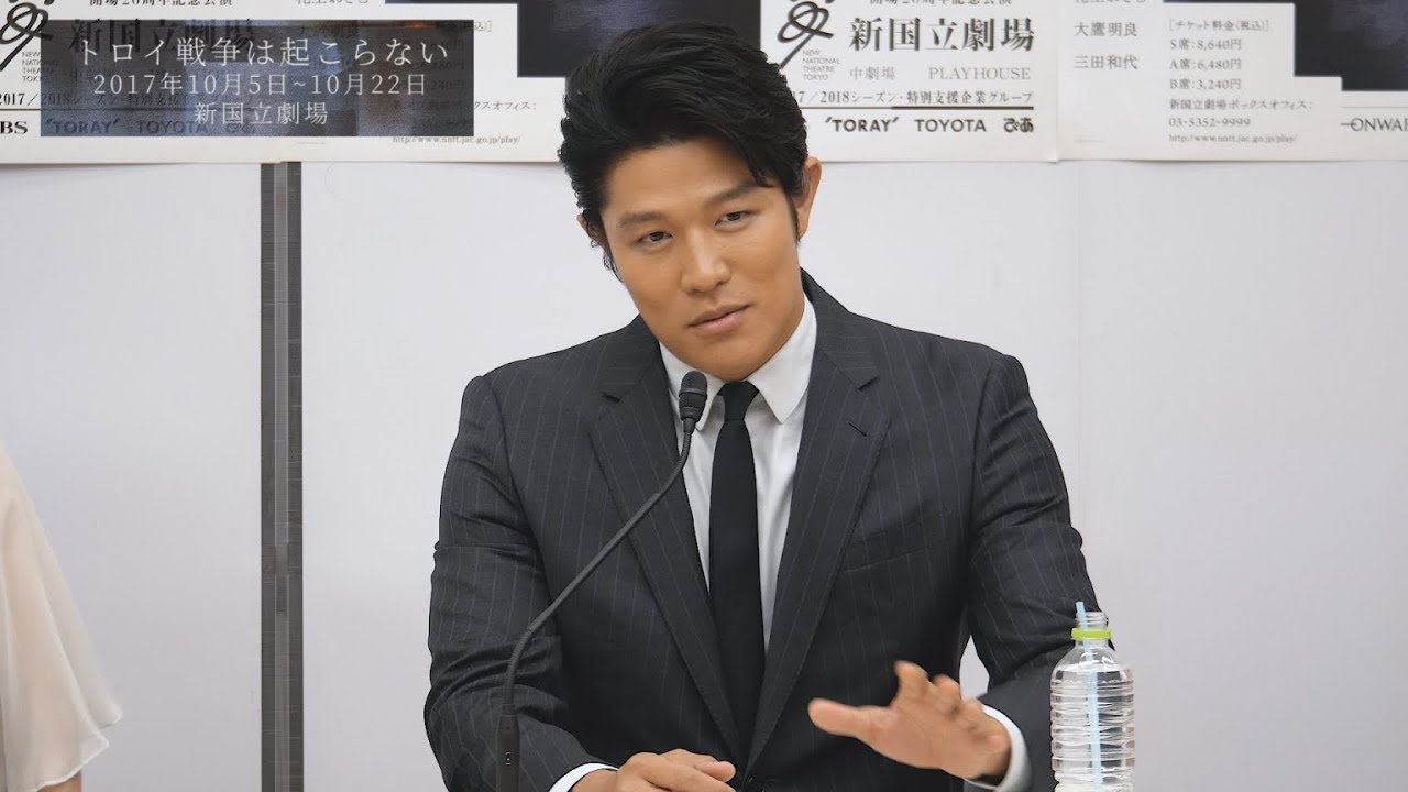 新国立劇場『トロイ戦争は起こらない』制作発表 鈴木亮平