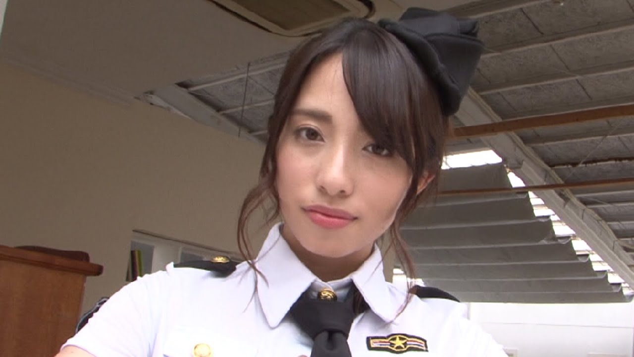 高梨瑞樹インタビュー【萌えろ 俺の本棚】