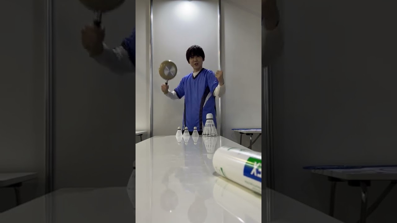 TVアニメ『ラブオールプレー』|シャトルケースチャレンジ【梶裕貴編】 #shorts