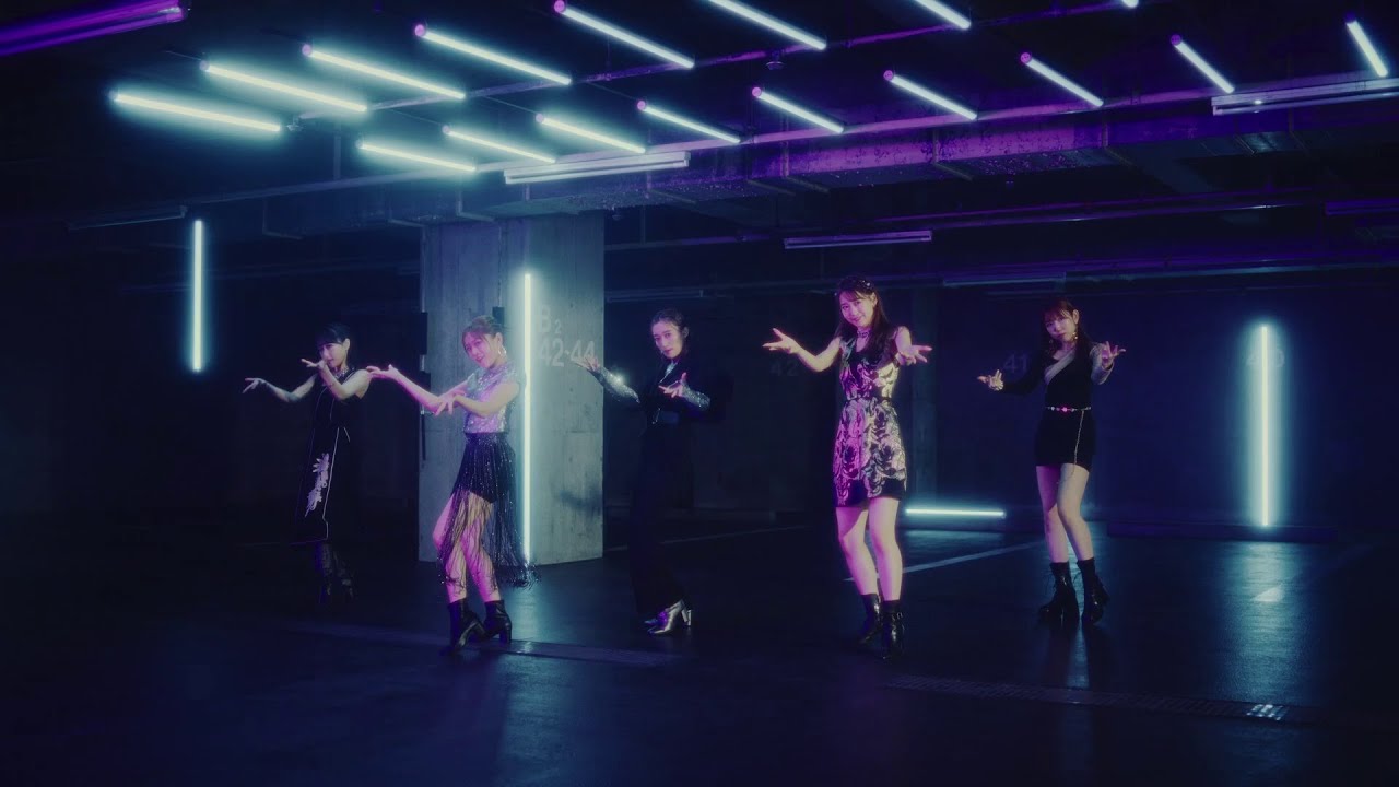 i☆Ris / 「Queens Bluff」-Dance Music Video- (Netflixシリーズ「賭ケグルイ双」エンディングテーマ)