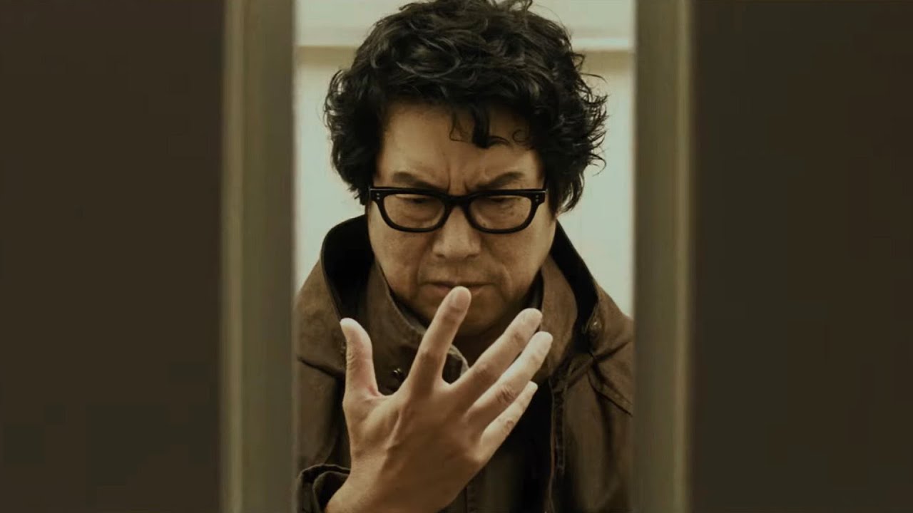 豊川悦司×安藤政信、孤独なロボット工学者が自分そっくりアンドロイドを開発/映画『弟とアンドロイドと僕』予告編