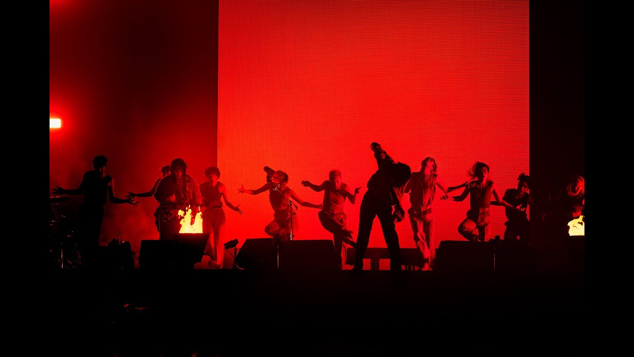 Kenshi Yonezu – KICK BACK(Live with Daiki Tsuneta)