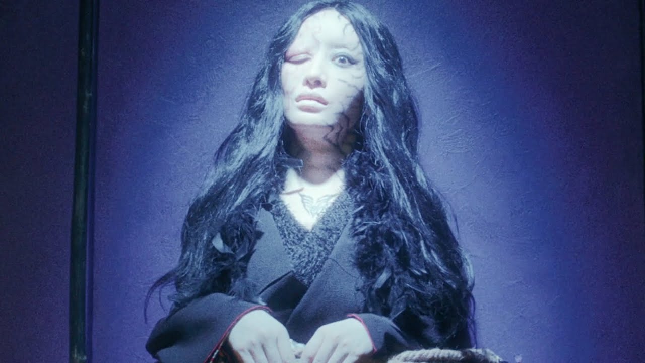 松本まりかも闇落ちしてしまうのか!?小芝風花主演『映画 妖怪シェアハウスー白馬の王子様じゃないん怪―』TVスポット