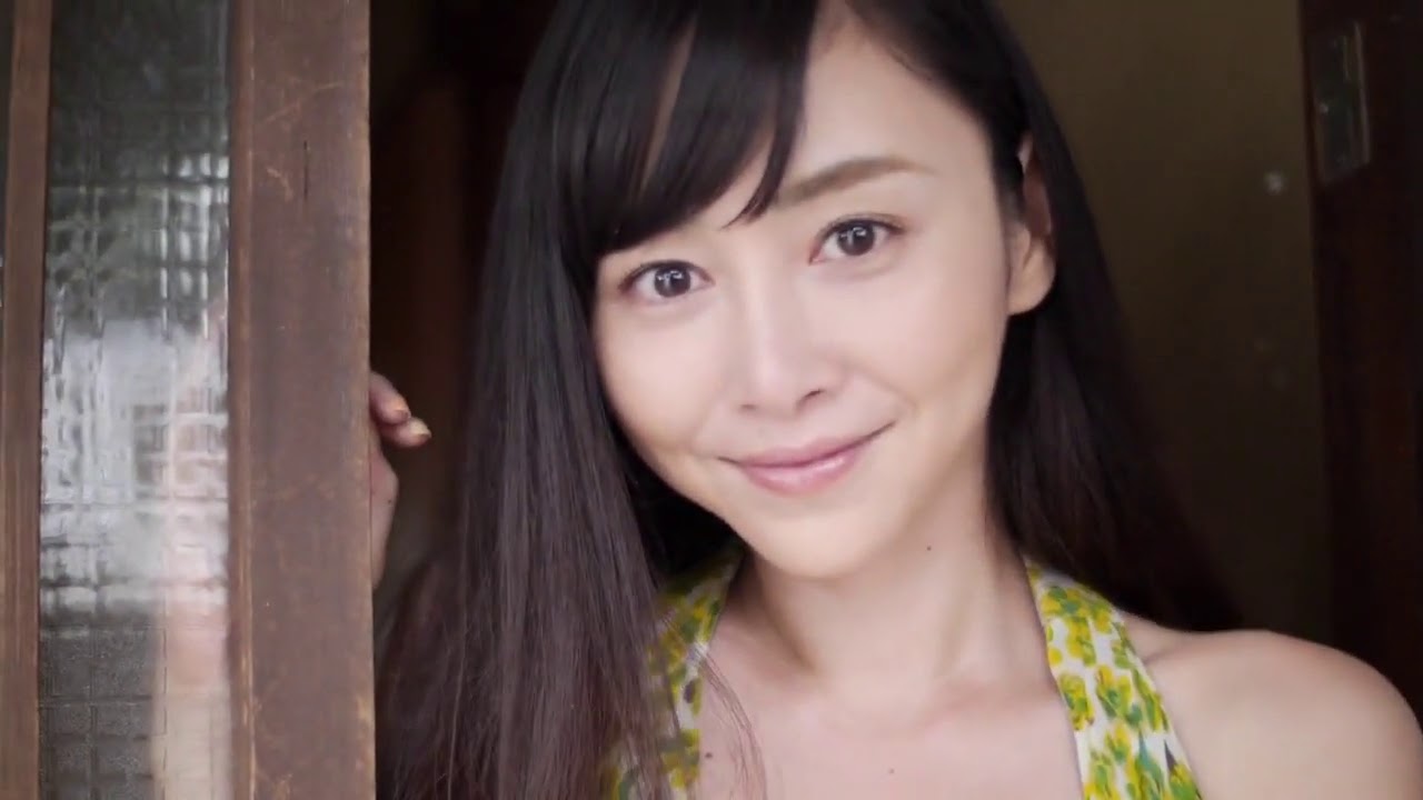 Anri Sugihara 杉原杏璃 – 東京アンリ (Tokyo Anri)