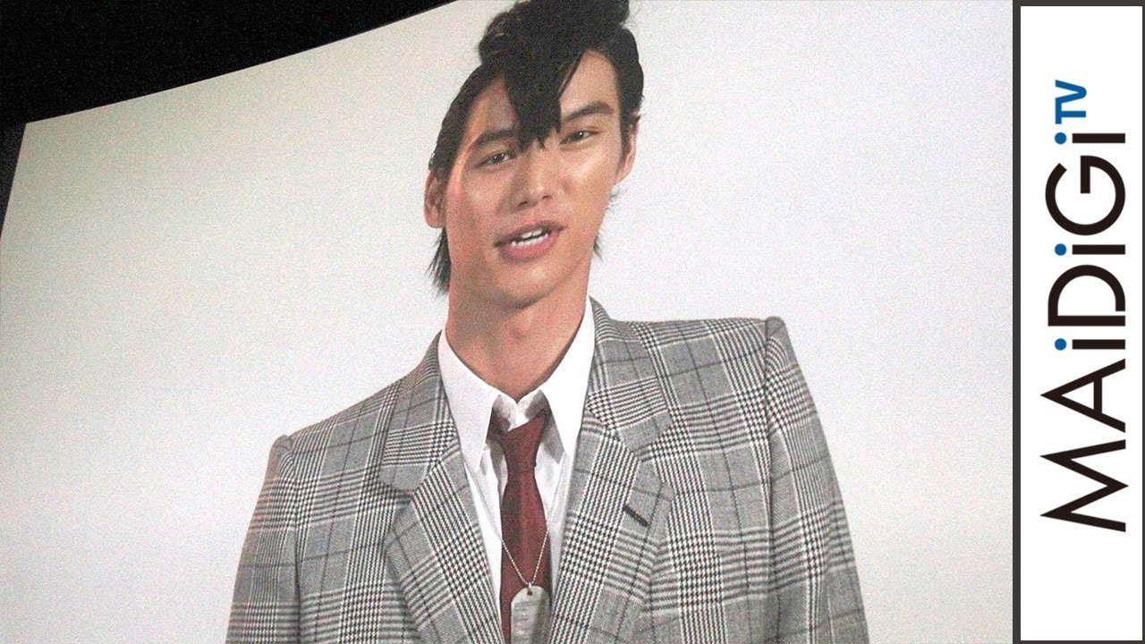 福士蒼汰、リーゼント姿で「宇宙キターッ!」 5年ぶり「仮面ライダーフォーゼ」に気合 「仮面ライダー平成ジェネレーションズFINALビルド&エグゼイドwithレジェンドライダー」完成披露舞台あいさつ3