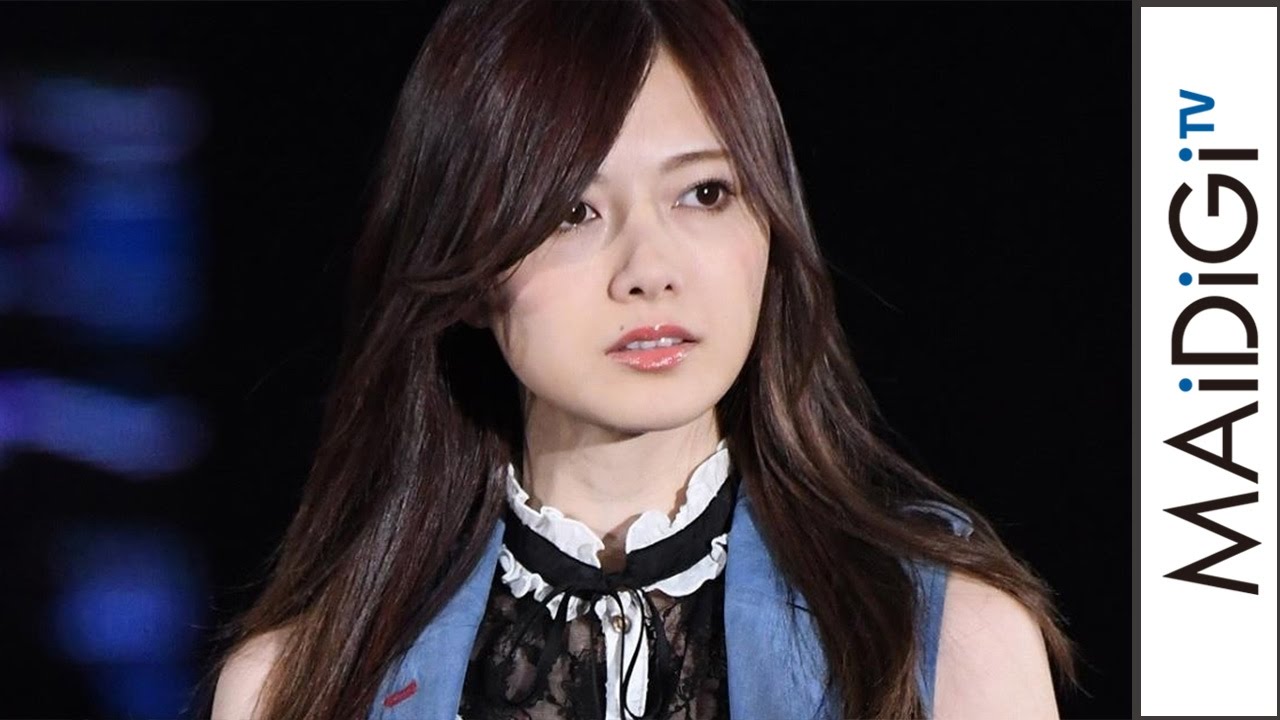 乃木坂46白石麻衣がミニボトムでガルアワトップバッター 日本最大級のファッション&音楽イベント開幕 「ガールズアワードS/S」