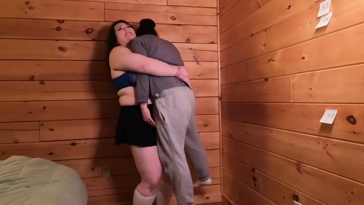 mommy lift me and huge