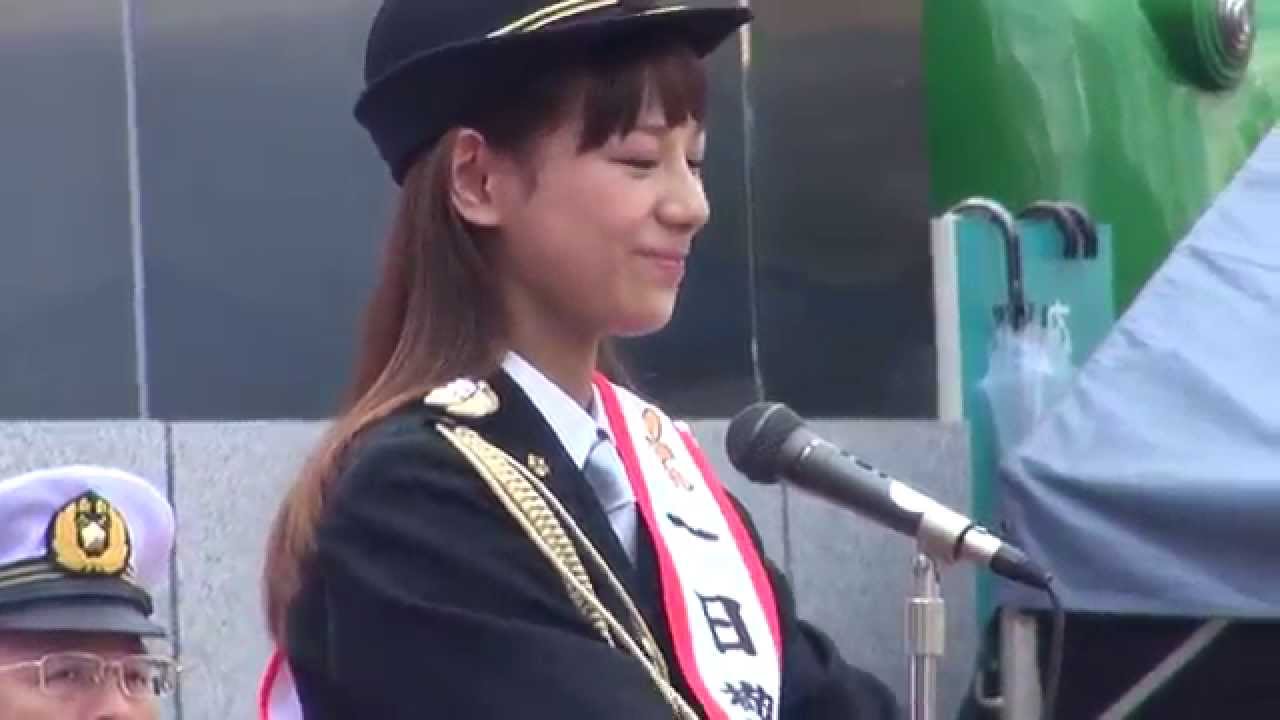 西内まりや 一日警察署長/渋谷駅前広場