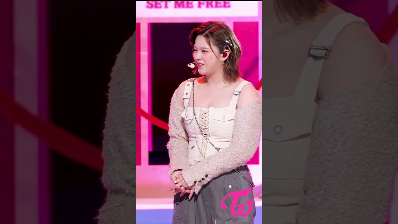 Twice ナヨンとツウィがSTAYCのTeddy Bearをダンス / ジョンヨン面白い / Nayeon and Tzuyu dances STAYC Teddy Bear / #Shorts