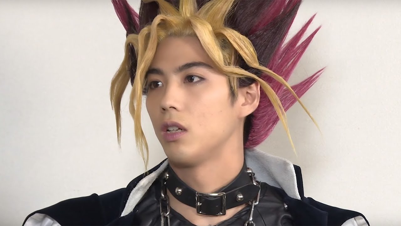 賀来賢人、同い年・柳楽優弥に緊張しすぎて会話できず「尊敬の目線で…」