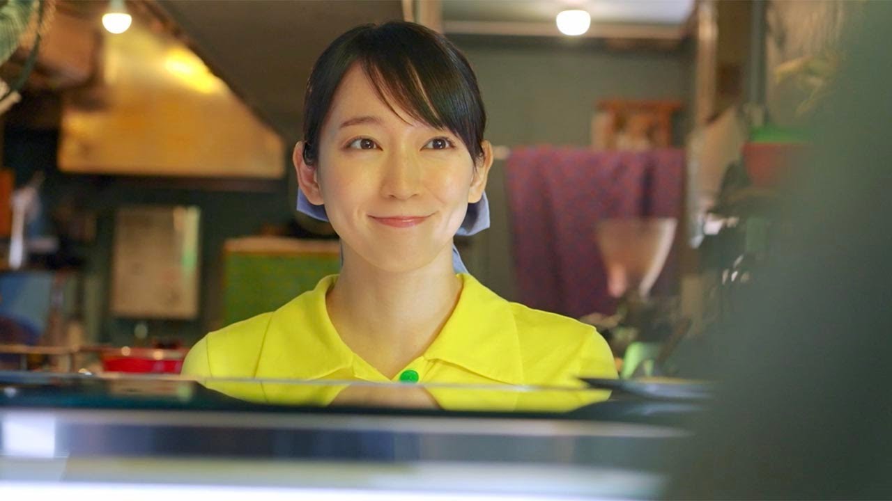 吉岡里帆主演ラブストーリー、小沢健二「春にして君を想う」がED曲に 映画「アイスクリームフィーバー」第2弾予告編