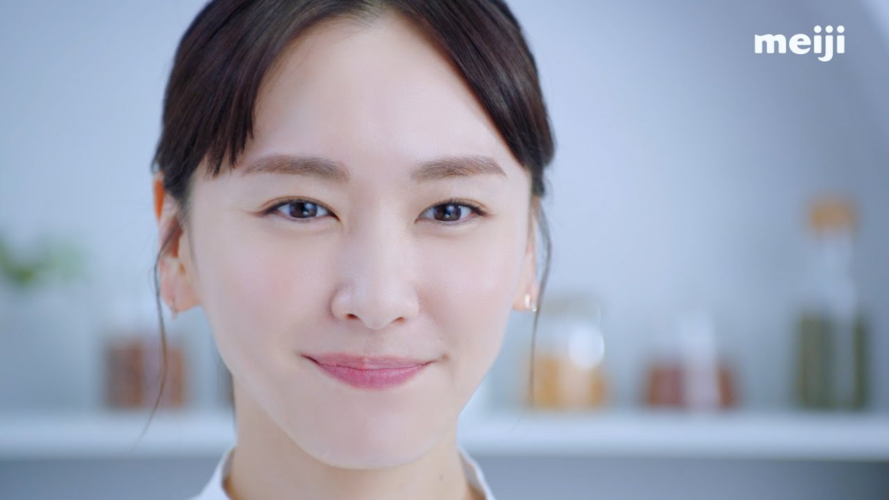 新垣結衣 「日常の中のちょっとした自分へのご褒美」を語る 『明治ザ・チョコレート』新CM