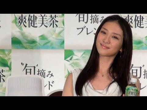 武井咲「旬の女優として輝きたい」