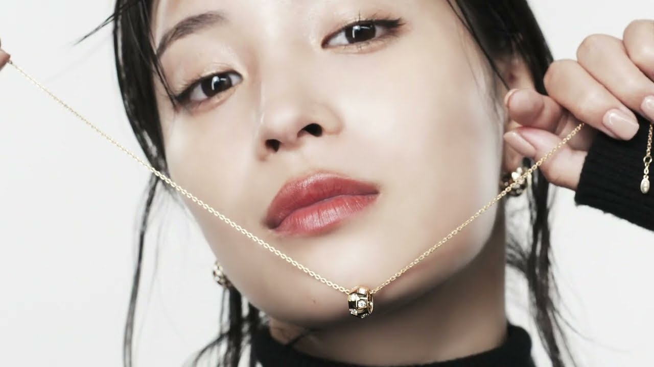 広瀬すず、「ルイ・ヴィトン」のアイデンティティをまとう| ELLE Japan