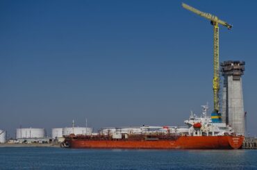 トランプ政権、石油輸出港の建設を承認－日量100万バレルの出荷可能 - Bloomberg