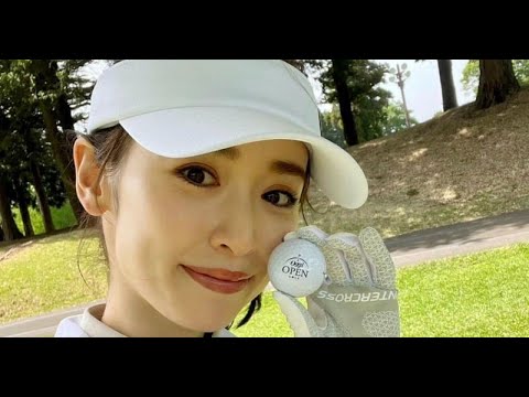 D58- 泉里香、太ももあらわなミニスカゴルフウェア「ナイススイングかっこいいね」「素敵なフォームです」