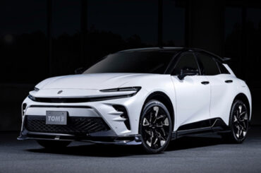 トムス、「クラウンスポーツ」用スタイリングパーツセットとアルミホイール「TWF07」 - Car Watch