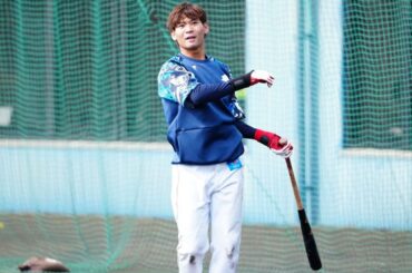 古巣"蹴った"25歳…西武は「有望株拾った」　昨季2軍で.403も戦力外「支配下へGO」 | Full-Count
