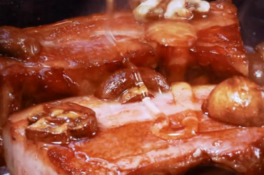 上手に焼けましたー♪ 『モンハンワイルズ』の焚き火料理をベーコン、マッシュルーム、ハチミツでリアルに再現！「絶対美味い」と大評判 - Game*Spark