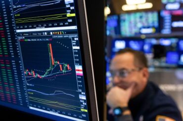 「トランプ・プット」催促相場に、選挙後の株高が反転へ－ＢｏｆＡ - Bloomberg