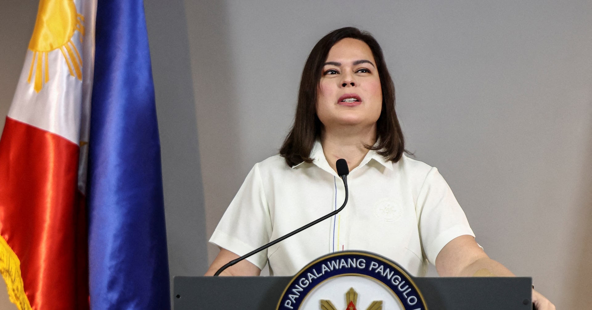 フィリピン副大統領、オランダへ出発 ドゥテルテ氏逮捕受け | ロイター フィリピン副大統領、オランダへ出発 ドゥテルテ氏逮捕受け | ロイター