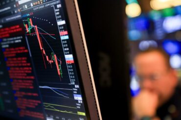 【米国市況】Ｓ＆Ｐ500小反発、ハイテク銘柄に買い－ドル149円台前半 - Bloomberg