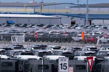 トランプ氏、自動車関税は数日中に発表－相互関税で軽減措置を示唆 - Bloomberg
