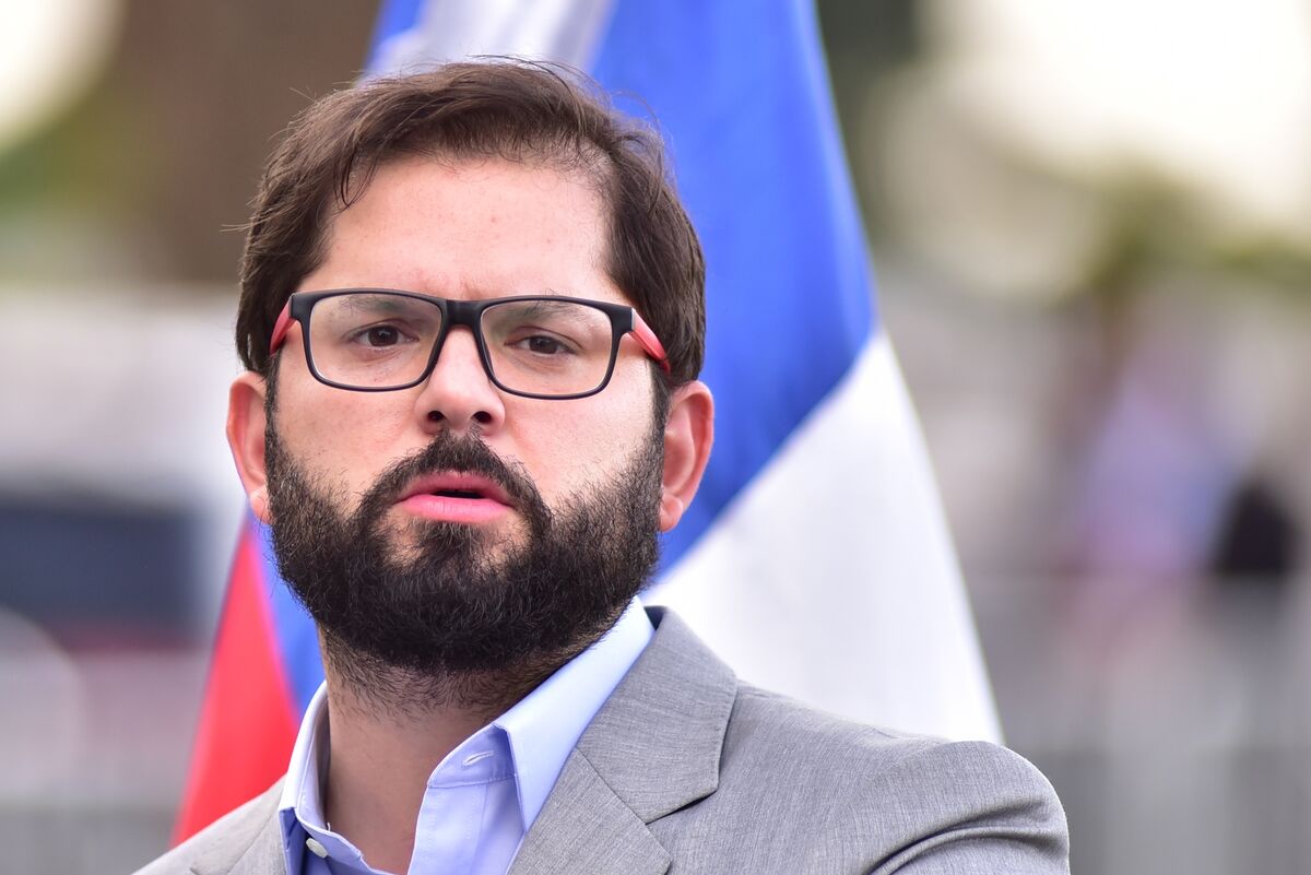 「まるで皇帝気取り」、トランプ氏をチリ大統領が痛烈批判-関税秒読み – Bloomberg 「まるで皇帝気取り」、トランプ氏をチリ大統領が痛烈批判-関税秒読み - Bloomberg