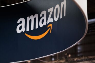 アマゾン、TikTokの米事業買収をトランプ政権に提案－期限迫る - Bloomberg