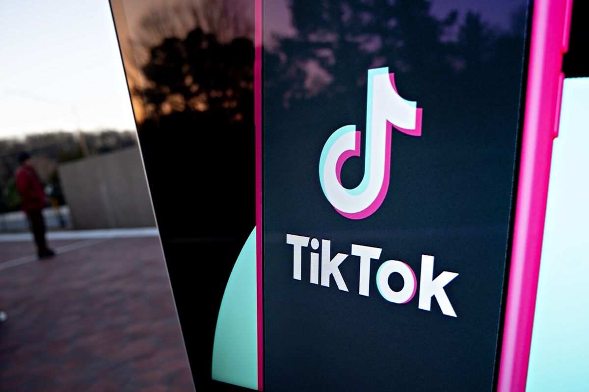 バイトダンス、TikTok巡る米との協議認める-トランプ氏期限延長 – Bloomberg バイトダンス、TikTok巡る米との協議認める-トランプ氏期限延長 - Bloomberg