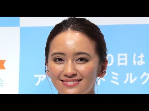 B1- 岡田結実、父・岡田圭右の結婚祝福投稿に反応「ぱぱインスタ始めてるやん!わら」 まさかの事態に「なんなん」