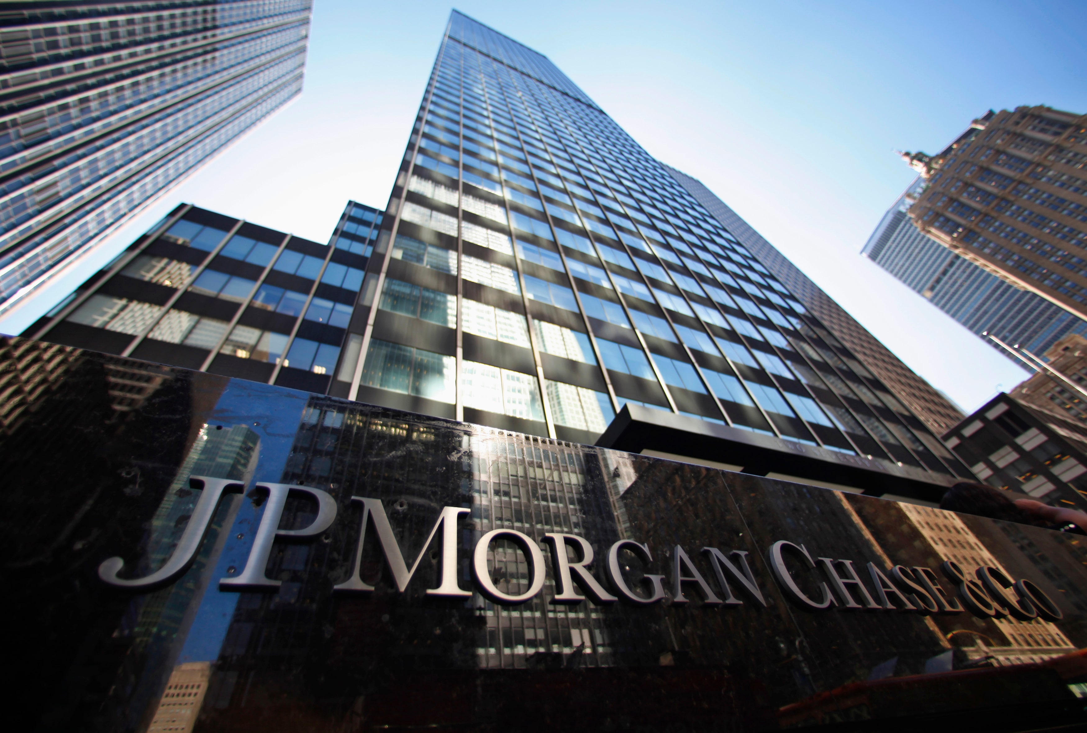 JPモルガン、1─3月期は増益 ダイモンCEO「経済は混乱に直面」