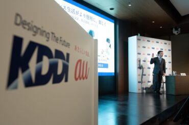 ＫＤＤＩが3500億円規模の自己株ＴＯＢを実施へ、トヨタ・京セラ応募 - Bloomberg