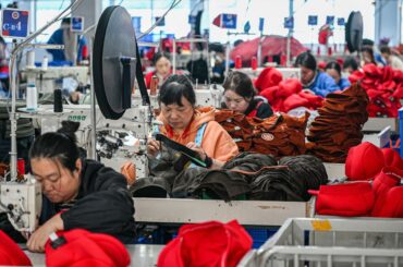 中国の消費者物価、４月も下落　米関税措置で価格下押し圧力強まる - Bloomberg