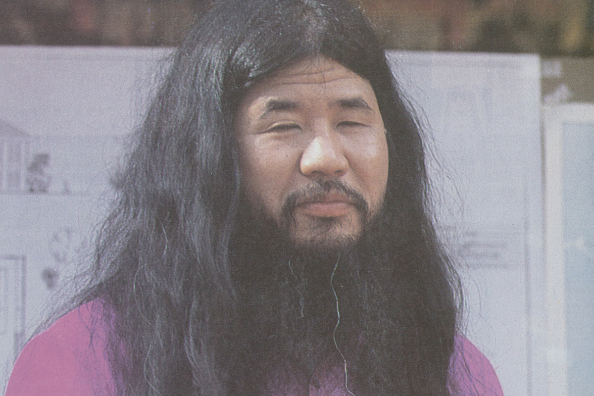 「大量の羊の死骸からサリンが…」「核兵器を本気で作ろうとしていた」 オウムがオーストラリアで進めていた驚愕の計画の全容 – デイリー新潮 「大量の羊の死骸からサリンが…」「核兵器を本気で作ろうとしていた」 オウムがオーストラリアで進めていた驚愕の計画の全容 - デイリー新潮