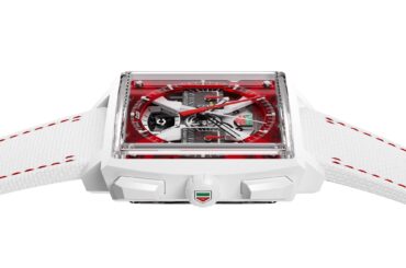 タグ・ホイヤーF1公式タイムキーパー復帰記念に相応しいポップなモデル タグ・ホイヤー『タグ・ホイヤー モナコ スプリットセコンド クロノグラフ | F1』