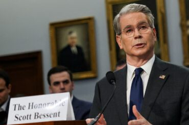 米、対中関税から子ども用品の除外を検討＝財務長官 | ロイター