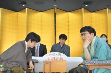 藤井名人はおにぎり、永瀬九段はキーマカレー 名人戦第3局軽食 - 毎日新聞