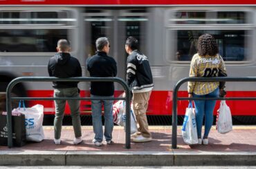 【焦点】米ＣＰＩ、４月は伸び加速の可能性－関税による価格転嫁で - Bloomberg