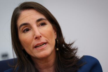 トランプ政策になお不確実性、影響見極めに時間必要＝クリーブランド連銀総裁 | ロイター