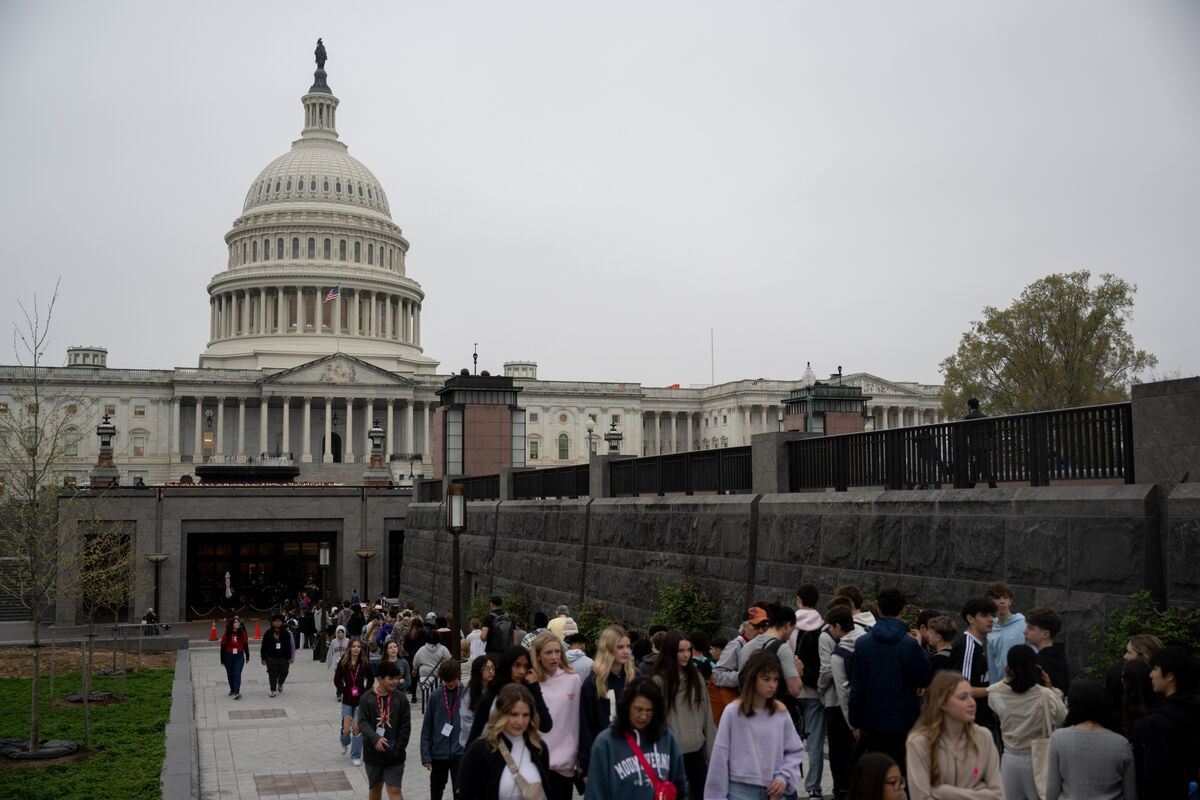 日米など世界的に長期債利回り上昇、財政政策に不安-社債の方が魅力 – Bloomberg 日米など世界的に長期債利回り上昇、財政政策に不安-社債の方が魅力 - Bloomberg