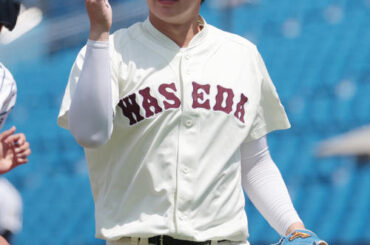 早大対立大　3回で6安打8失点の早大・伊藤樹（撮影・柴田隆二）