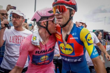 ピーダスン「仲間たちに最大の感謝を」ピドコック「3位は悪くない結果」 - ジロ・デ・イタリア2025第5ステージ選手コメント | cyclowired